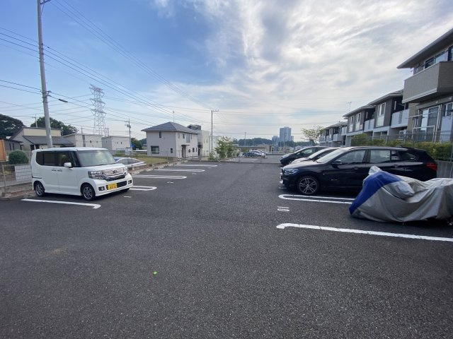 アマポーラの駐車場