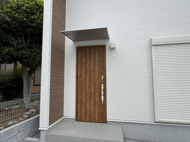 柏市光ヶ丘４丁目新築戸建【酒井根東小学校：5分】のエントランス|エントランス・玄関ポーチ