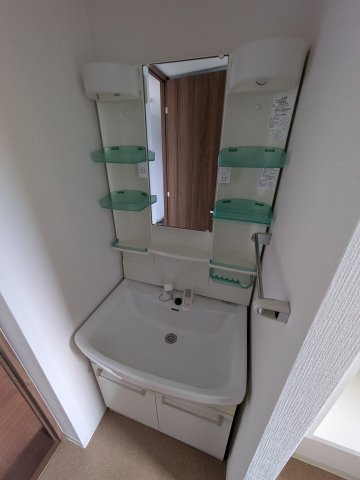 グレイスコート大倉山の独立洗面台
