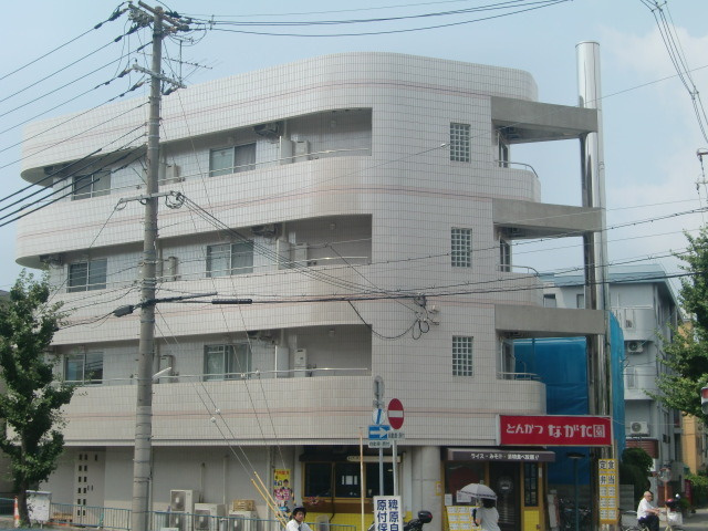 ヒルズ六甲の外観