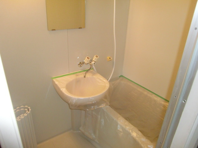 ヒルズ六甲の浴室