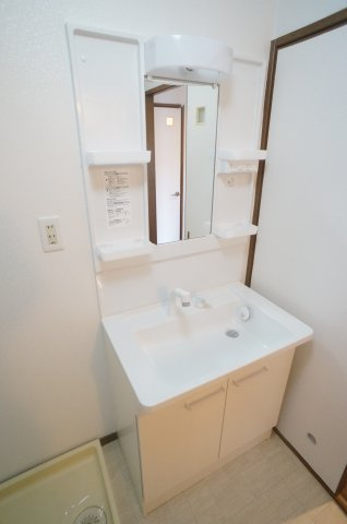 藤ノ木ハイツの独立洗面台|参考、同建物・同間取りの号室