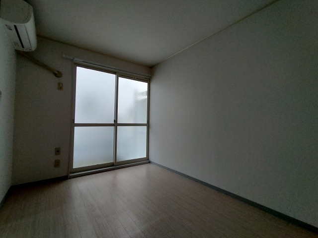 神戸市須磨区白川台６丁目のアパート