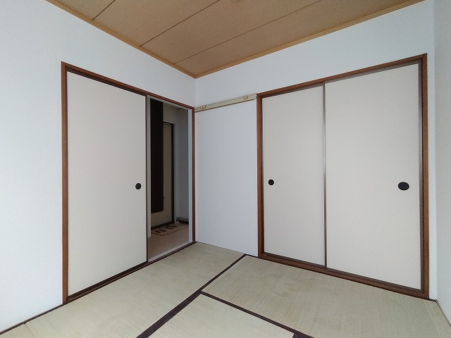 神戸市須磨区白川台６丁目のアパート