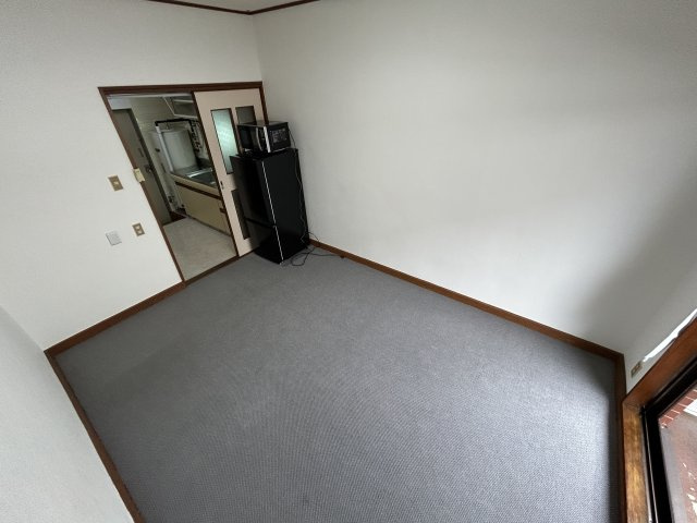 メイトピア久保の玄関
