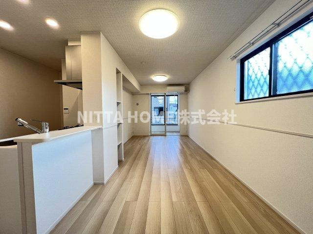 ハーモニー福知山　Ｃ棟の居間・リビング|１３．３帖のリビングルーム★