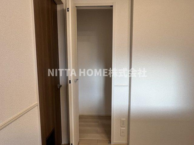 ハーモニー福知山　Ｃ棟の収納|洋室にはウォークインクローゼットが付きます○