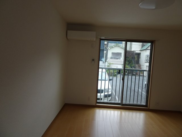 ウィートハウスの洋室|明るい洋室です