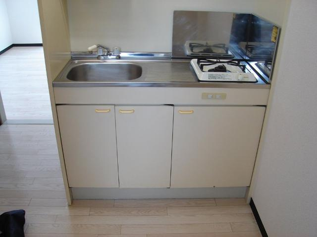 フォレスト，コーポのキッチン|キッチン