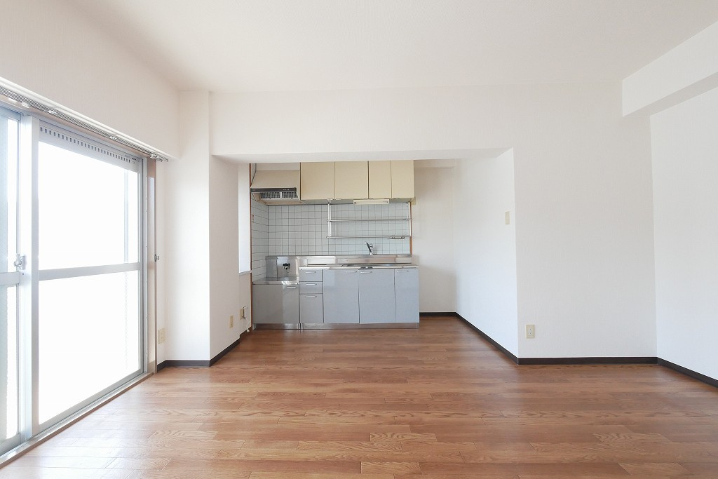 オハイオハイツの居間・リビング|オハイオハイツ302号室　