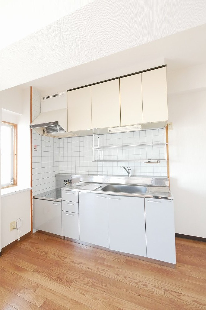 オハイオハイツの居間・リビング|オハイオハイツ302号室　