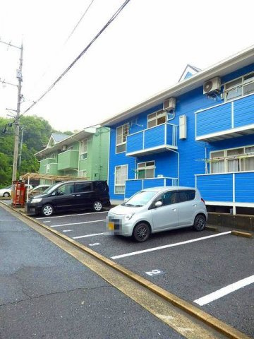 ニューシティ矢口が丘の駐車場|駐車スペースもあります