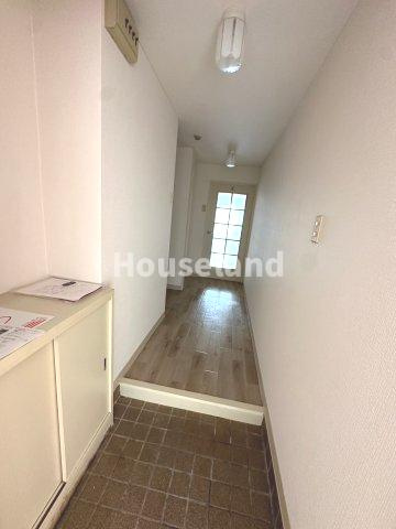 スカイハイツ三木町の玄関