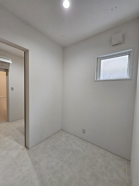 廿日市対厳山２丁目　新築一戸建て(全2棟)のランドリースペース