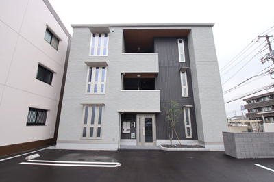 【外観】 | モンペリエ | モンペリエ・軽量鉄骨造