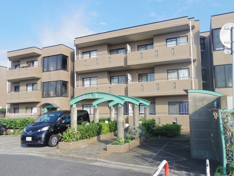 松戸ハイツ第一の外観