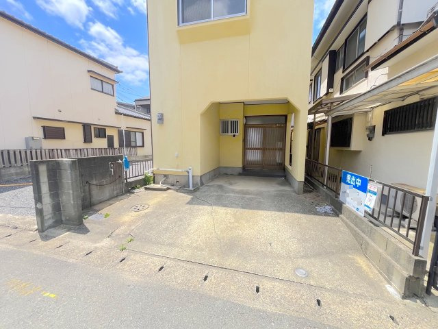 香椎駅東１丁目戸建の駐車場