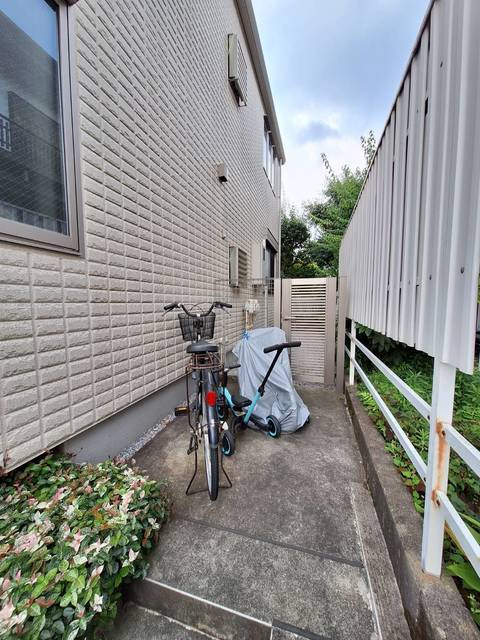 メゾン田園のその他共用部分|201号室駐輪スペース