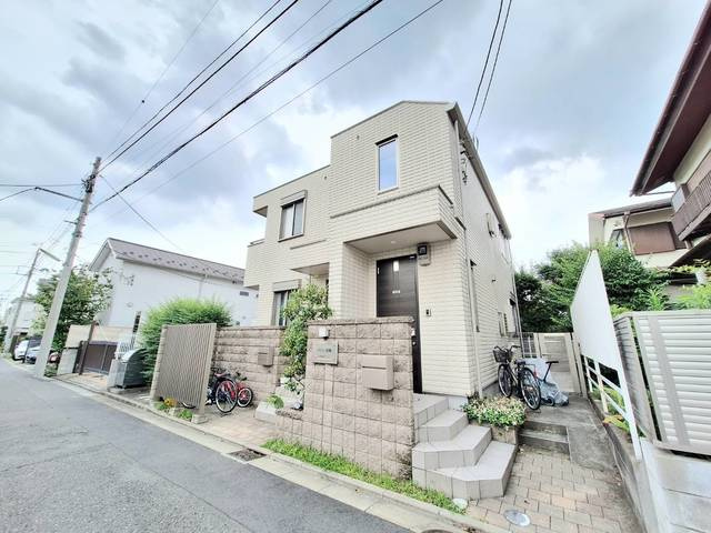 メゾン田園のエントランス|★防災性に優れた旭化成ヘーベルメゾン★