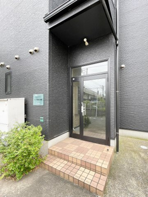 【エントランス】 | ピュア箱崎東七番館 | エントランスです