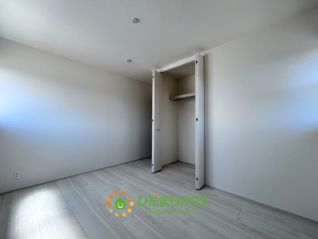 蓮田市椿山第7　新築一戸建て　リーブルガーデンの収納|奥行きのある収納です♪