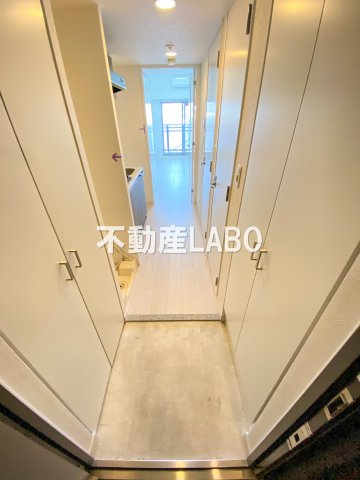 レシオス天王寺の玄関