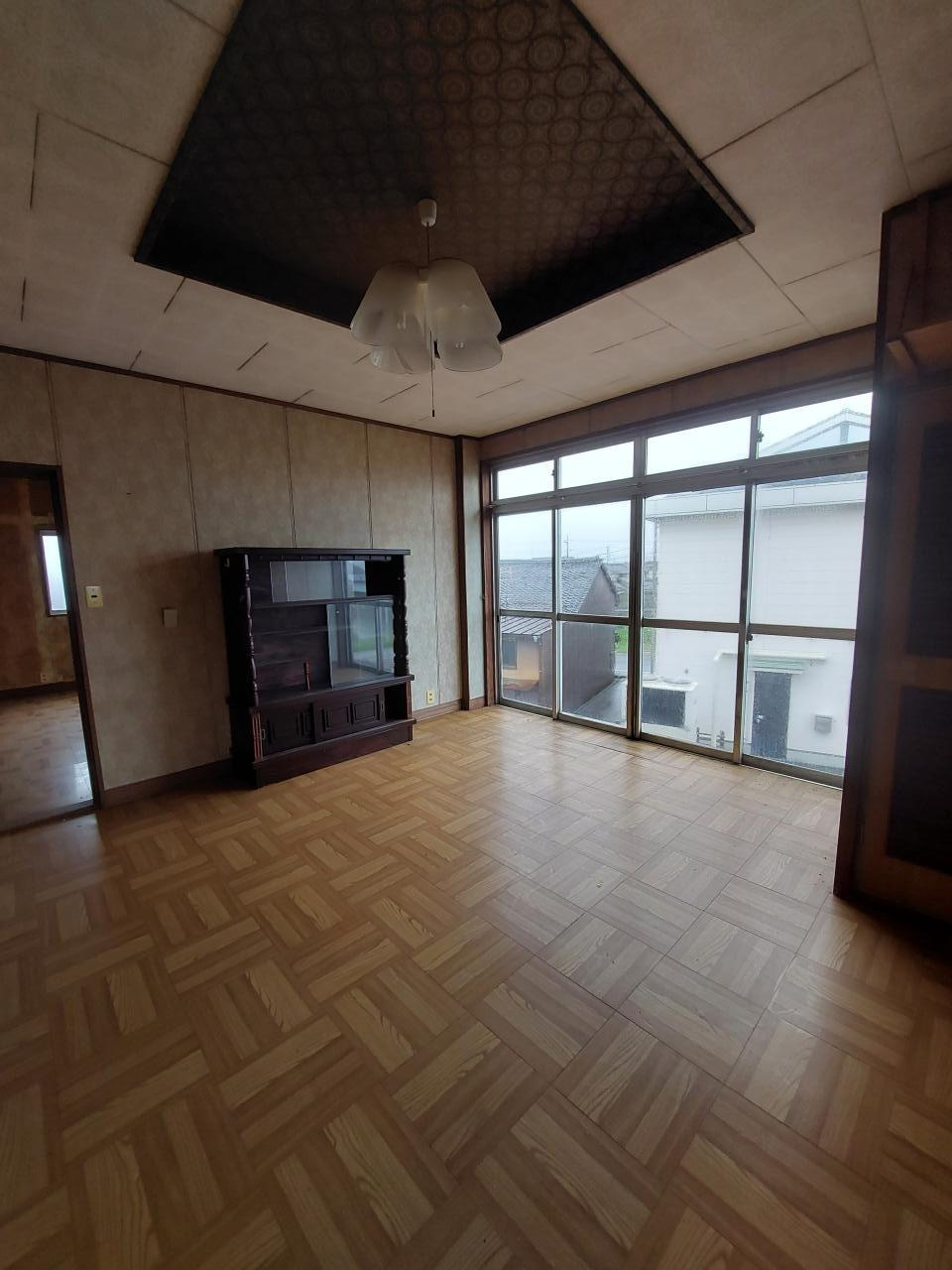 【No.7306】緑ヶ丘1丁目/店舗住宅/5LDK/P4台可の洋室