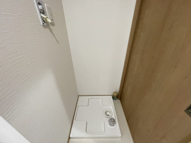 星田2丁目　中古一戸建てのランドリースペース|ドラム式も設置可能
■物件内覧・資金計画相談・住宅ローン相談、リフォーム相談、お問合せ受付中■
※当日・翌日のご内覧、ご相談はお電話でのお問合せがスムーズです！