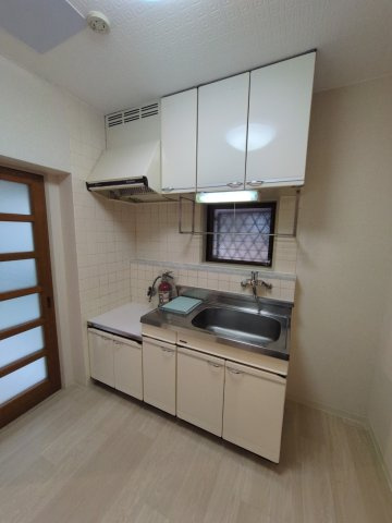 ハイツペリエ2のキッチン