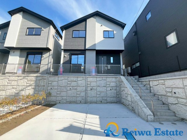 新築戸建　藤沢市大庭の外観|公園と緑に囲まれた静かな住宅街での豊かな暮らしが楽しめます