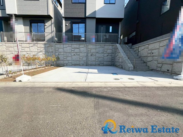 新築戸建　藤沢市大庭の駐車場