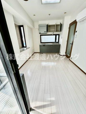 ハイム緑地公園の居間・リビング