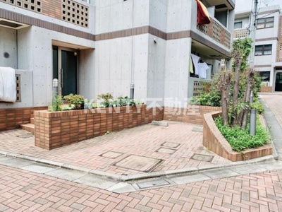 【駐車場】 | ＷＥＬＬ　Ｈｏｕｓｅ　東大井 | 駐車場完備です