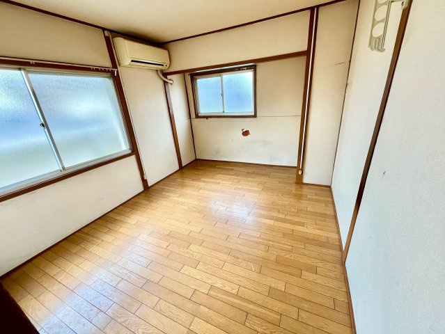 下伊福本町　寮の洋室|洋室になります☆