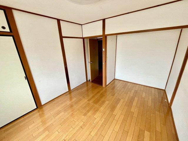 下伊福本町　寮の洋室|洋室になります☆