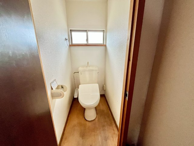 下伊福本町　寮のトイレ|トイレは２ヶ所あります☆