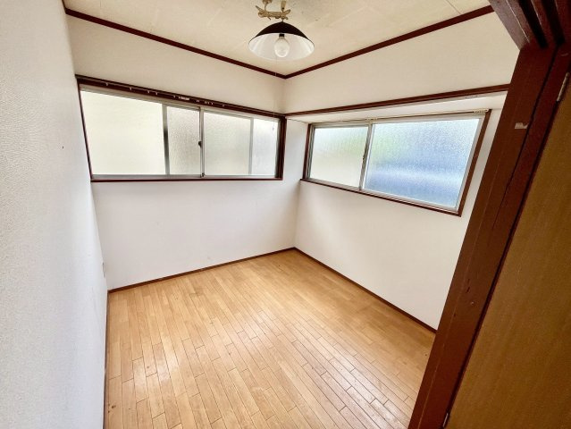 下伊福本町　寮の収納|洋室横納戸になります☆