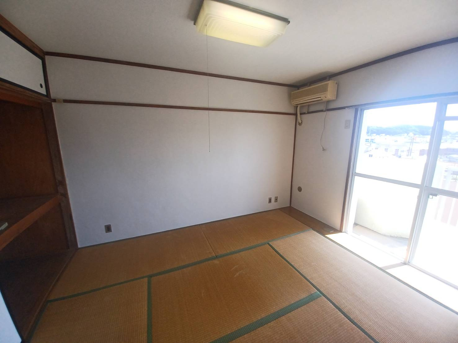 三倉マンションの和室