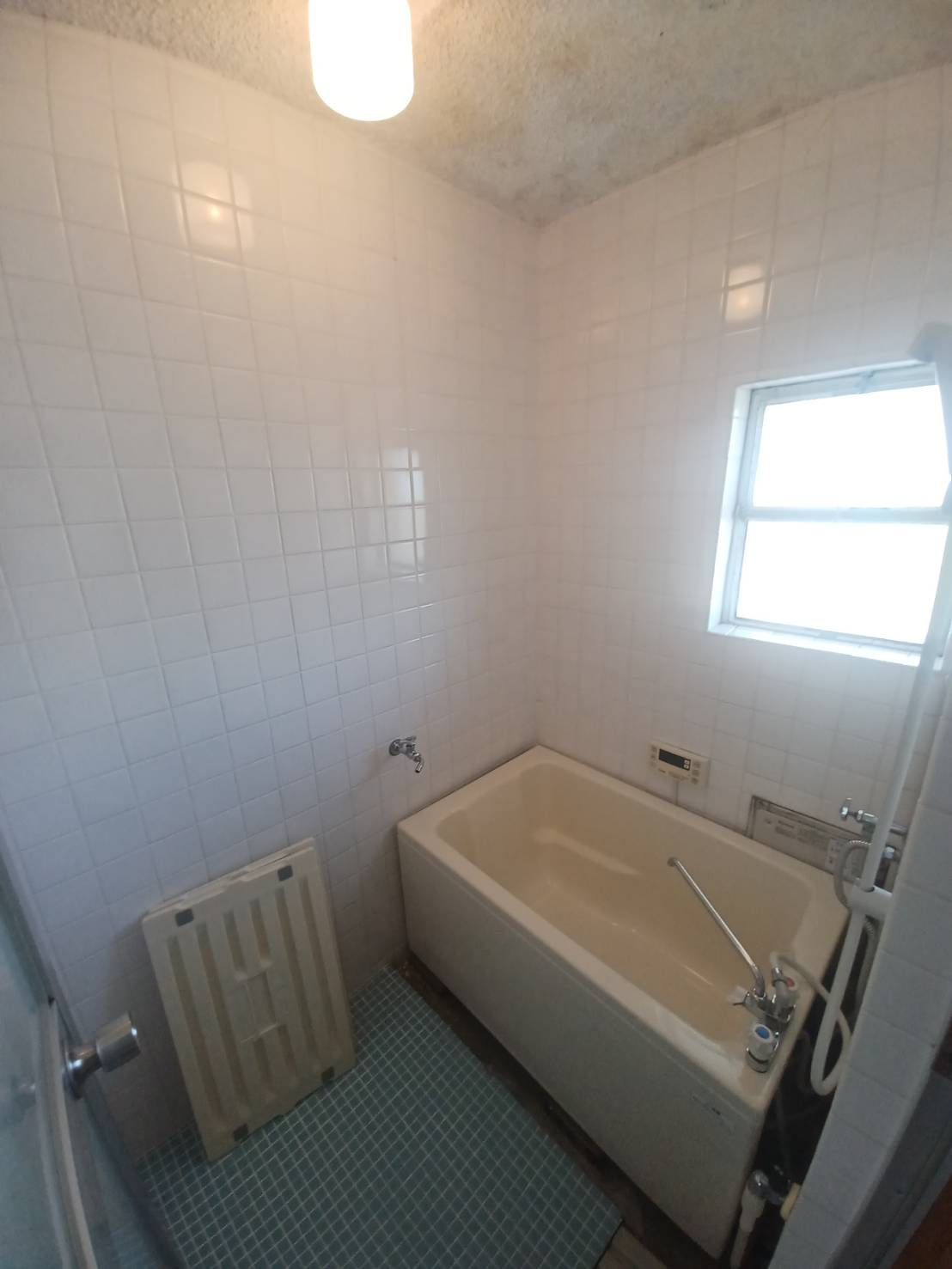 三倉マンションの浴室