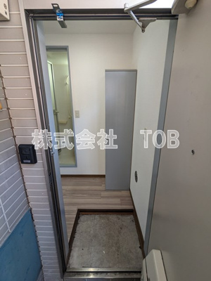 【玄関】 | コジーコート | ※クリーニング中の撮影※