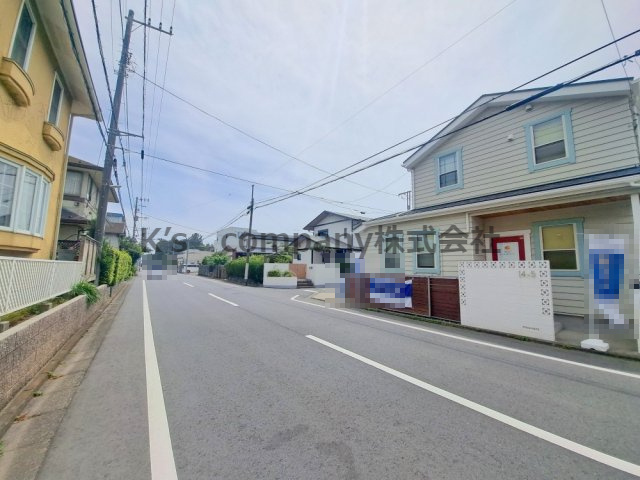 茅ヶ崎市浜須賀　中古戸建の前面道路含む現地写真|前面道路の様子です◇