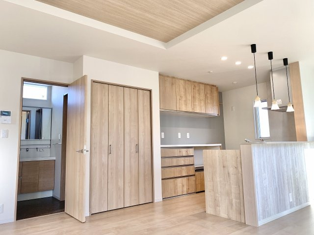 【令和3年築】高崎市下小鳥町　中古住宅のキッチン