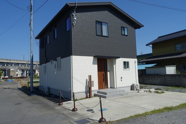 【令和3年築】高崎市下小鳥町　中古住宅