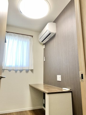 【令和3年築】高崎市下小鳥町　中古住宅のその他|書斎