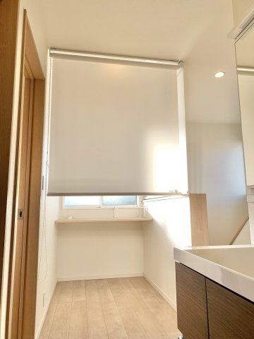 【令和3年築】高崎市下小鳥町　中古住宅のランドリースペース