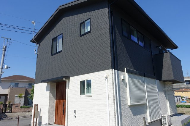 【令和3年築】高崎市下小鳥町　中古住宅の外観