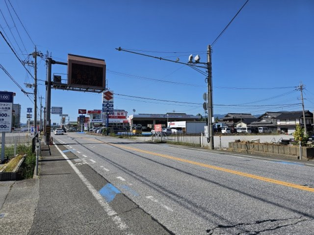長浜市曽根町　事業用地の前面道路含む現地写真|国道8号線沿いです。