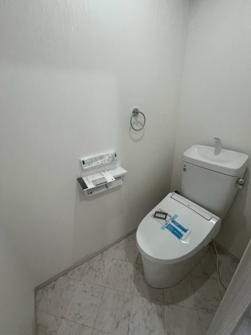 朝日プラザシティサザンパークI棟　最上階メゾネットタイプのトイレ