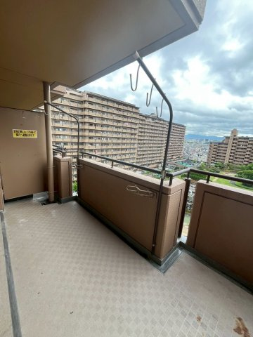 朝日プラザシティサザンパークI棟　最上階メゾネットタイプのバルコニー