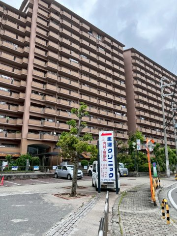 朝日プラザシティサザンパークI棟　最上階メゾネットタイプの周辺|内科のクリニックもあります